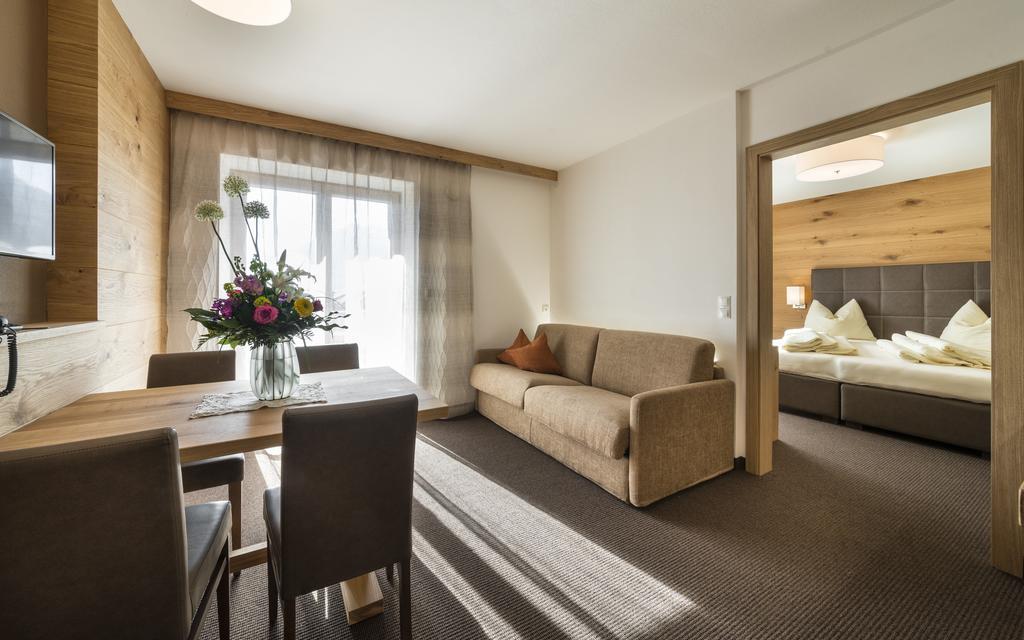 Mittendorf Klimaresidence Schenna Room photo